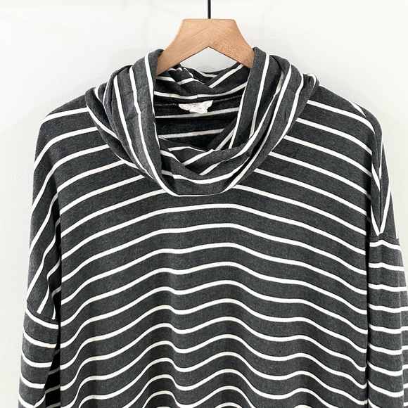 Loft Lounge Dolman Sleeve Striped Cowl Neck Top Gray Size XS - Picture 3 of 6